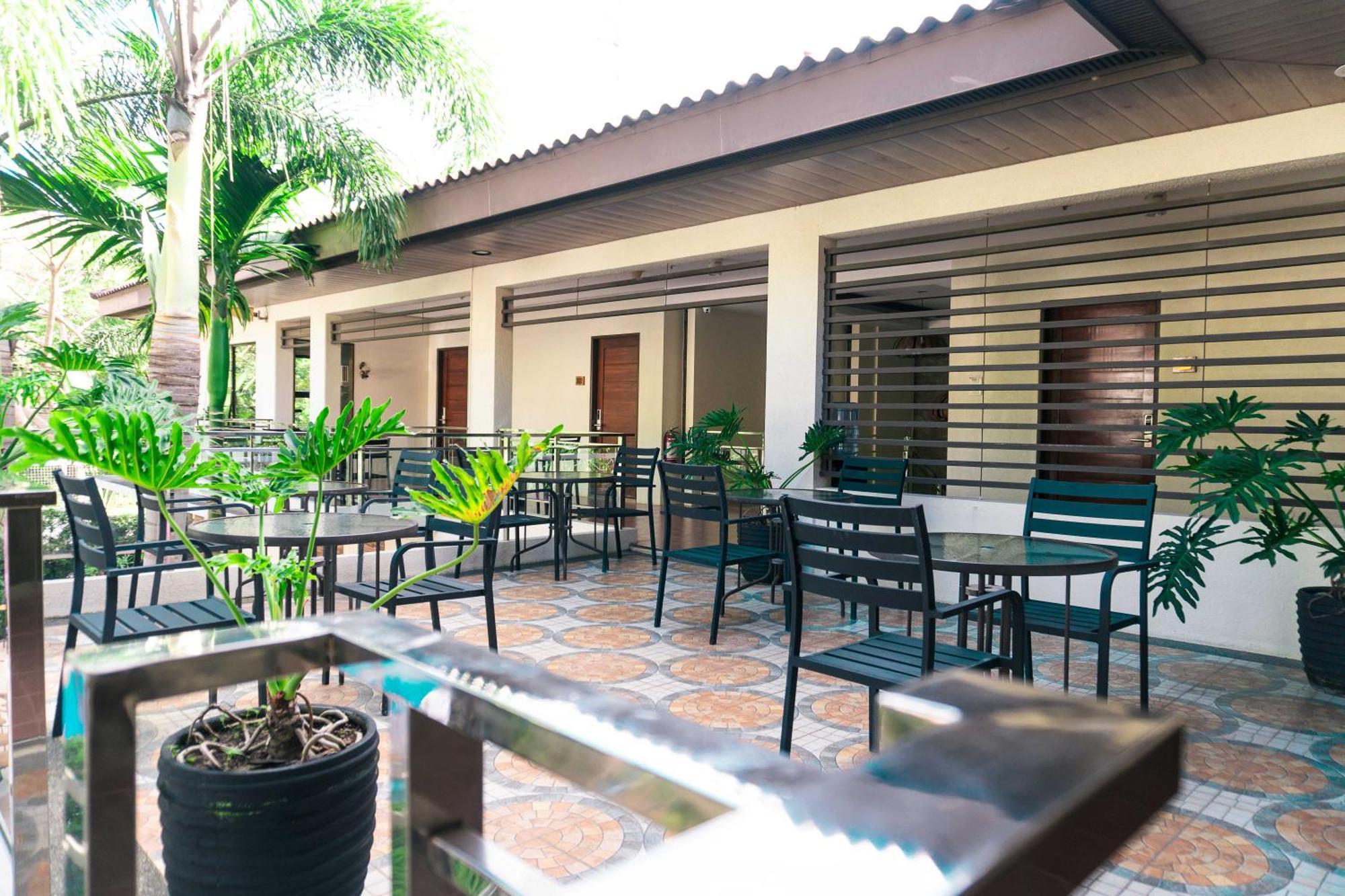 Pearl Vista De Coron Resort Hotel Екстериор снимка